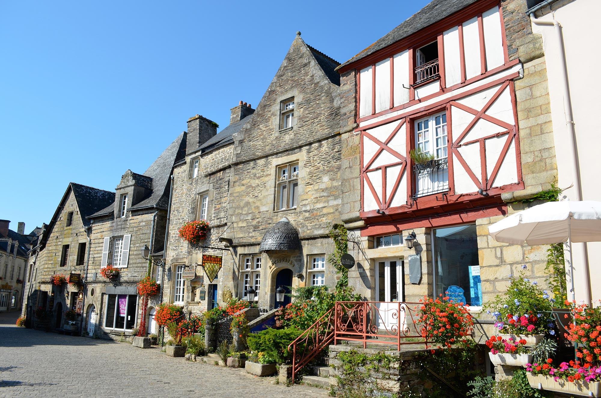 Hotel Terres De France - Le Domaine Du Moulin Neuf Rochefort-en-Terre Exterior foto